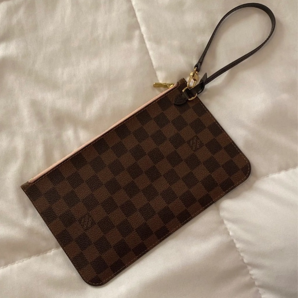 Louis Vuitton Damier Ebene Clutch